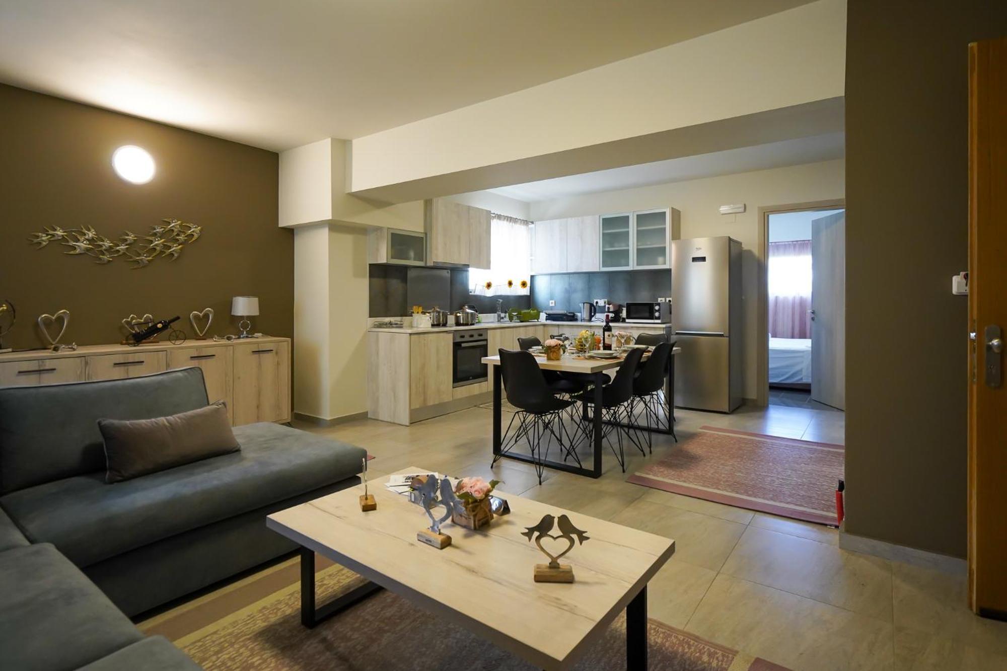 Theo And Ms Luxurious Apartments Kosz Kültér fotó